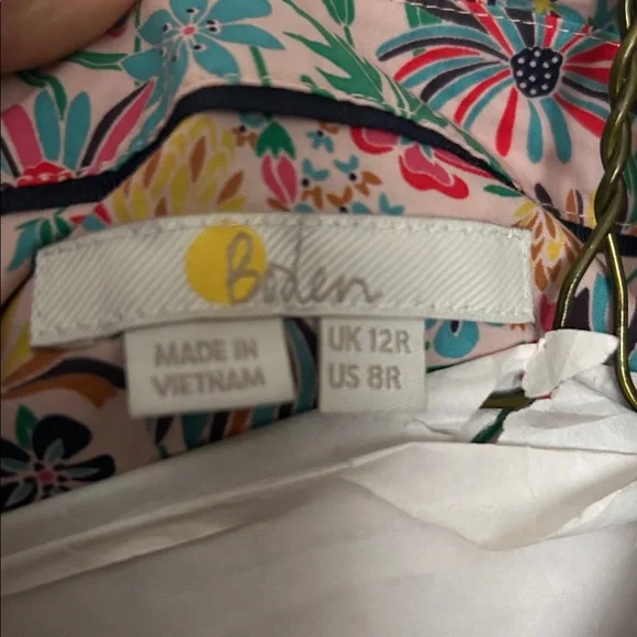 Boden button down blouse - Picture 2 of 3